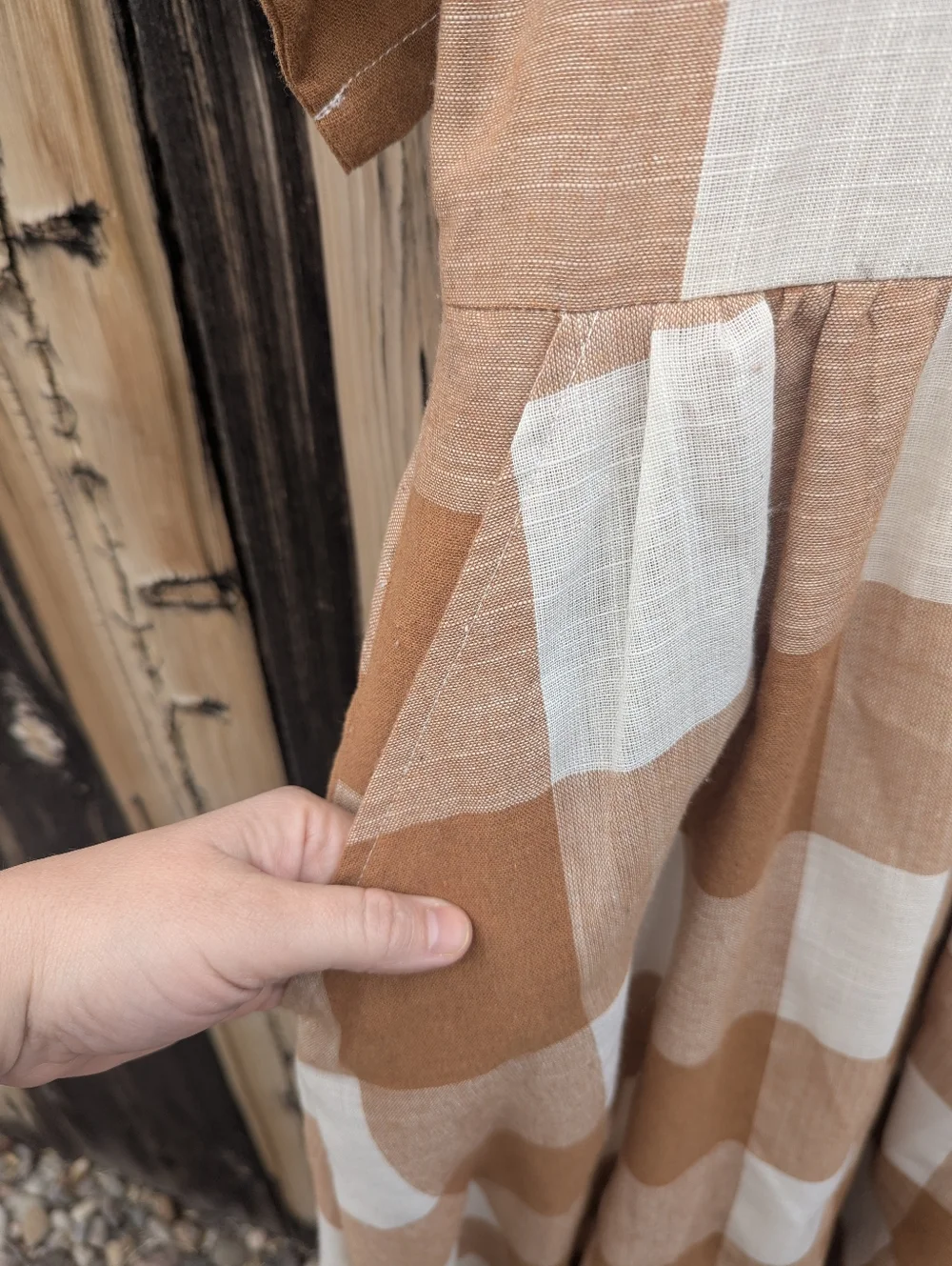 Size Medium - Women's Roolee checked dress with pockets - Picture 3 of 5